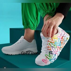 Skechers highlight heart uno sneakers
